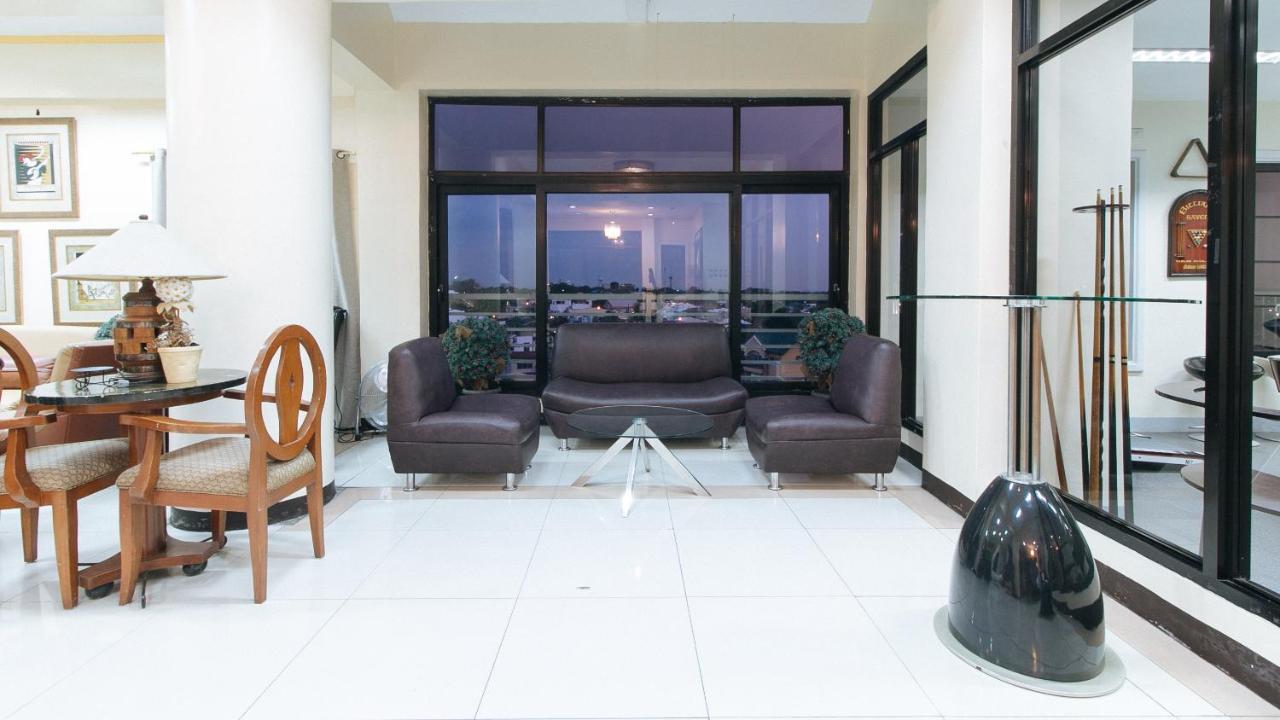 Reddoorz Plus @ Better Living Paranaque Paranaque City Exterior photo